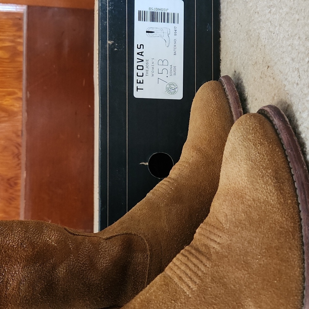 Tecovas - The JOSIE Sienna Suede